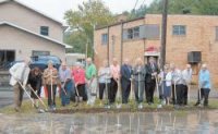 Groundbreaking on new Neon Library back in September 2011